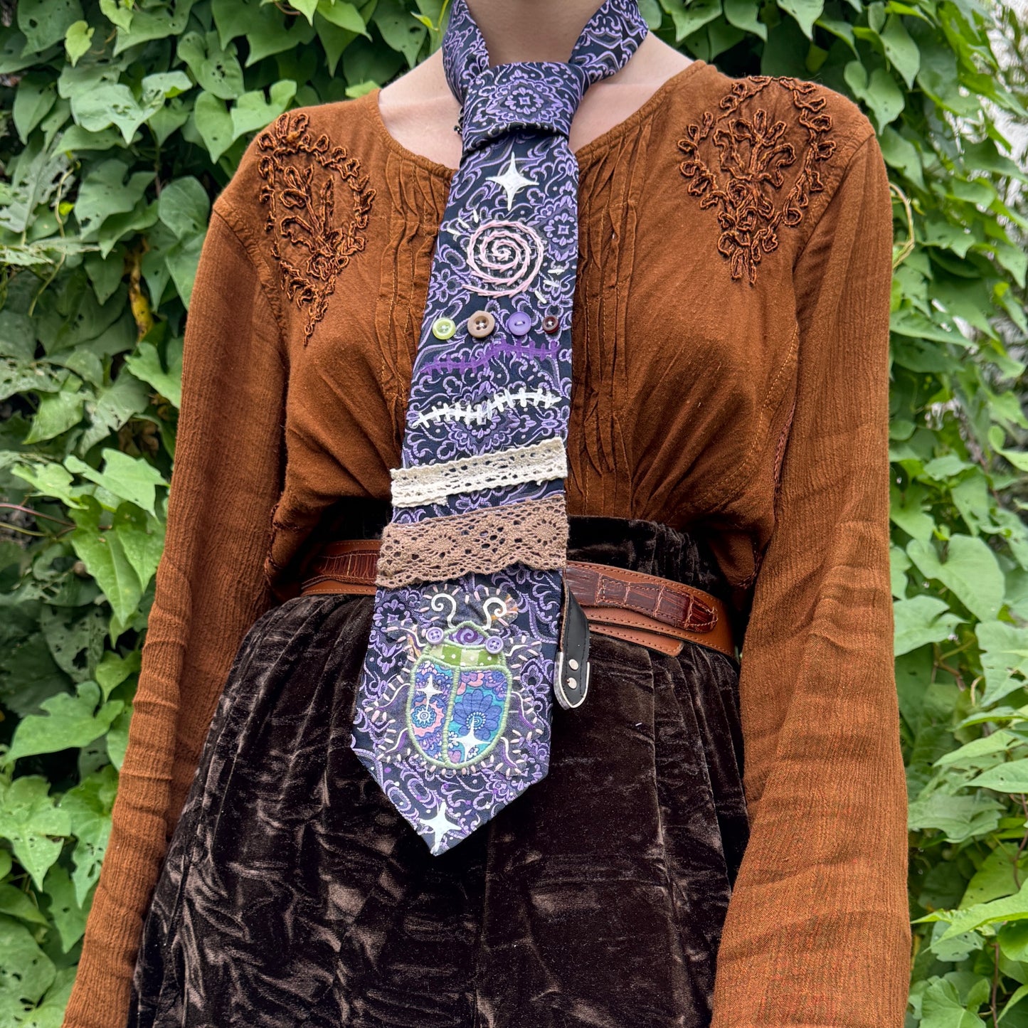 Beetle Buddy Tie