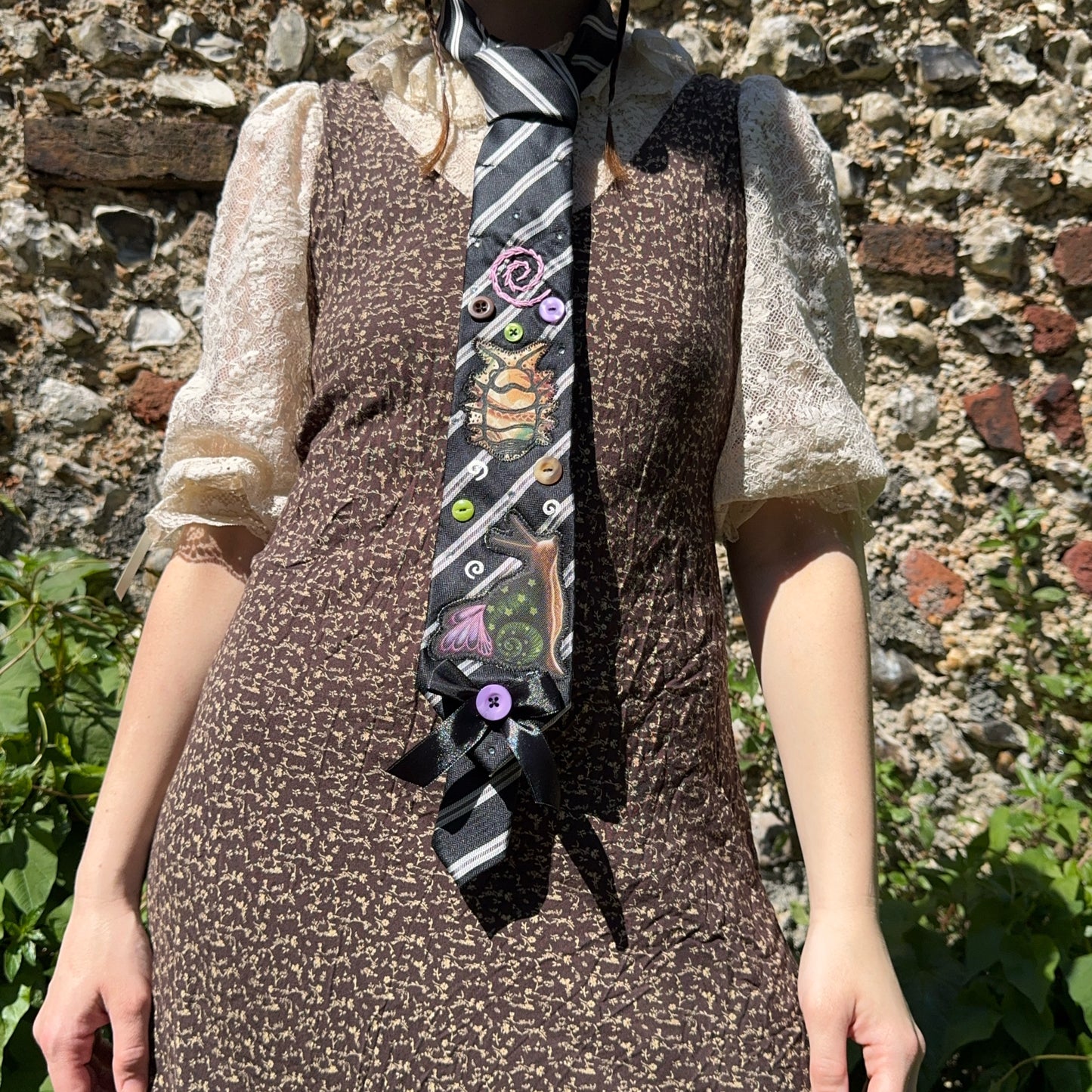 The Snail Trinket Tie