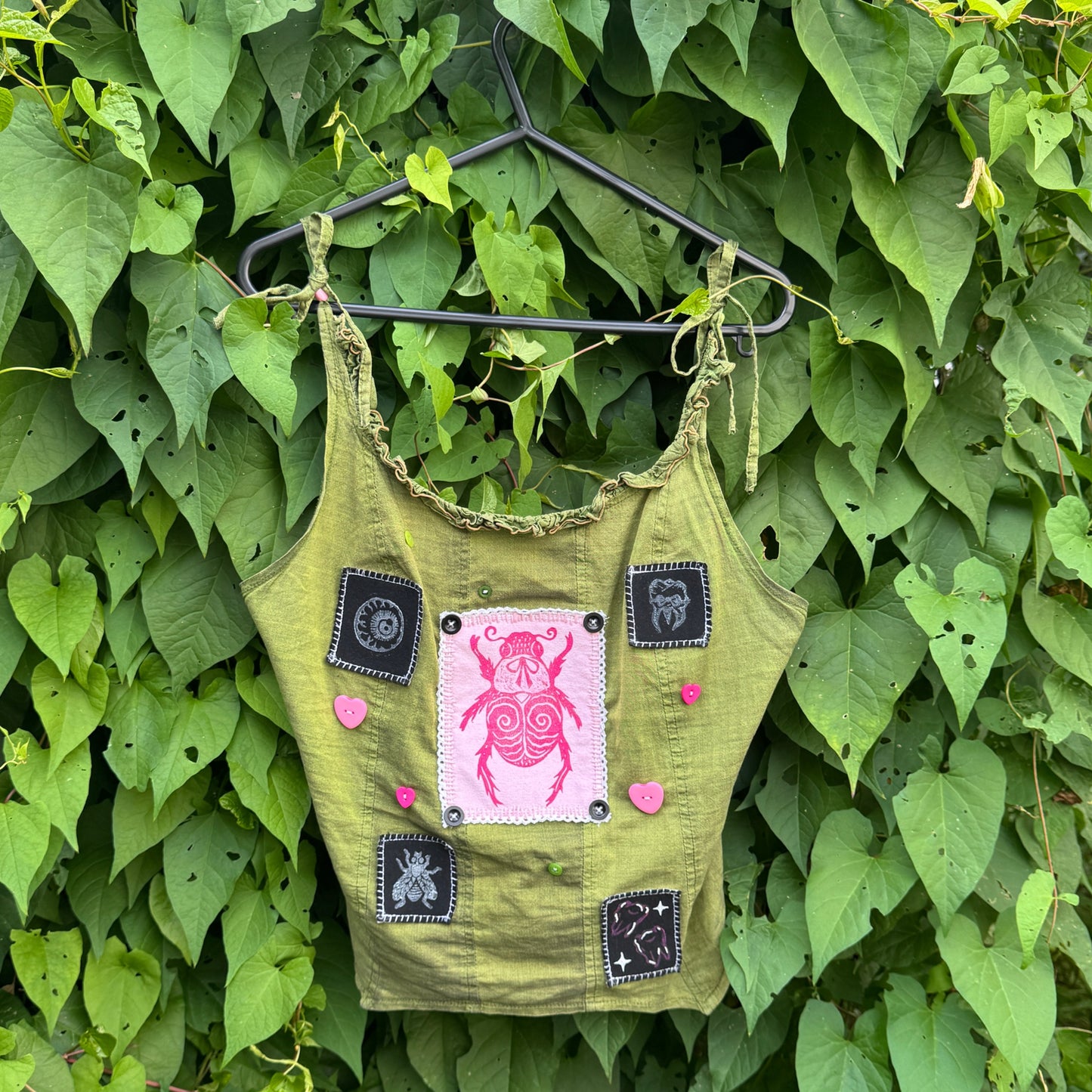 The Beetle Trinket Top
