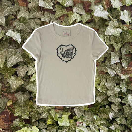 Snail Fae Tee (Sample Piece)