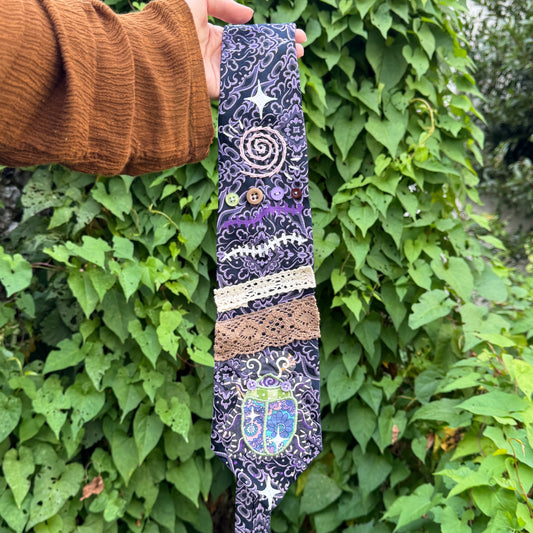 Beetle Buddy Tie
